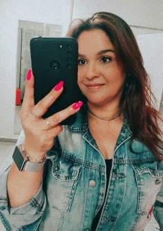 Karoline Alves 